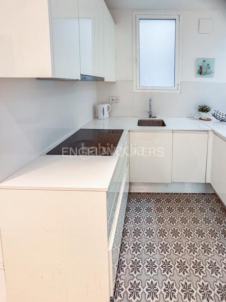 Foto fbec8663-abff-43a0-92db-00c32cc8b8c7. Rent apartment with heating in Baix Guinardó Barcelona