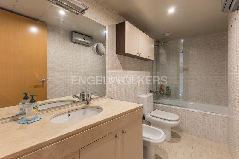 Foto daccf4c9-ae9f-4973-833d-550307cddf30. Location appartement avec chauffage dans Hostafrancs Barcelona