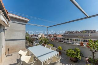 Àtic a Sant Gervasi - Galvany. Maravilloso sobreático con terraza y vistas en galvany