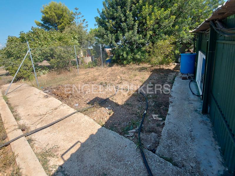 Foto c0cf6107-46c8-4b31-9cc2-3cd209ad97da. Terrain résidentiel dans Els Canons - Les Orioles - Can Paulet Sant Boi de Llobregat