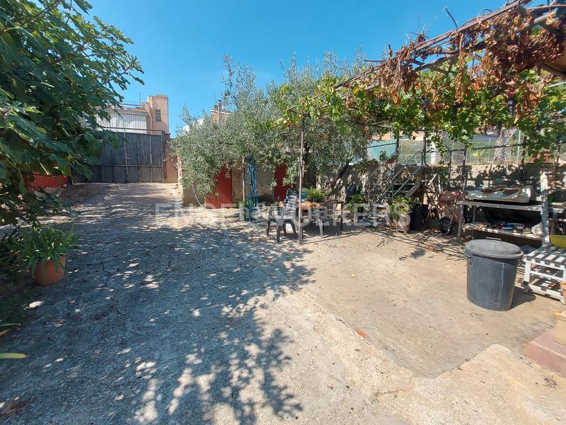 Foto 38042f44-b8b3-49b4-b5e4-b465d6065011. Wohngrundstück in Els Canons - Les Orioles - Can Paulet Sant Boi de Llobregat