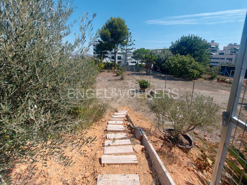 Foto 8be93d70-5c4a-466c-b670-4b062c963f8e. Wohngrundstück in Els Canons - Les Orioles - Can Paulet Sant Boi de Llobregat
