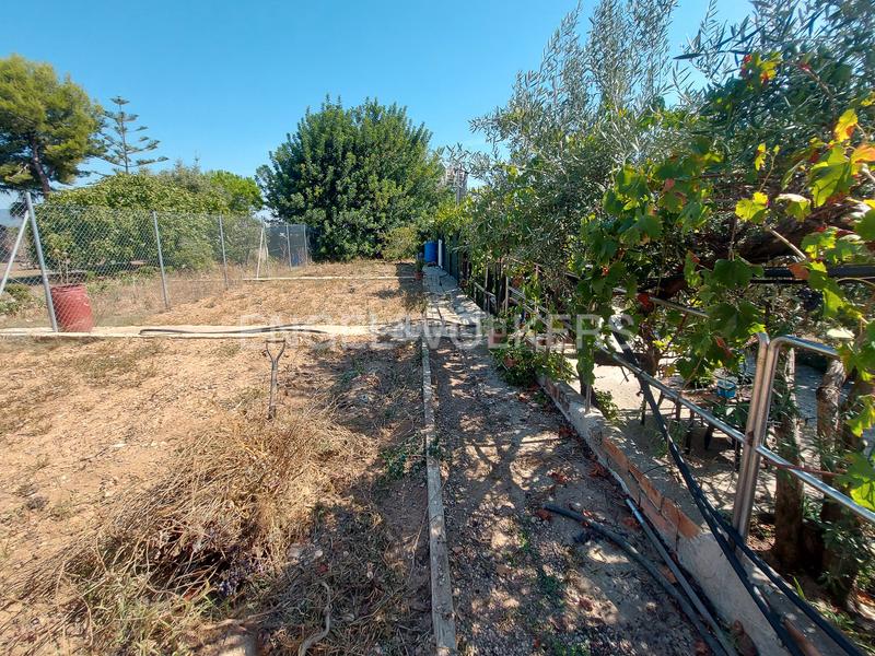 Foto a0b0194f-c1c3-4417-9cc6-3e5e8a3d3b7e. Wohngrundstück in Els Canons - Les Orioles - Can Paulet Sant Boi de Llobregat
