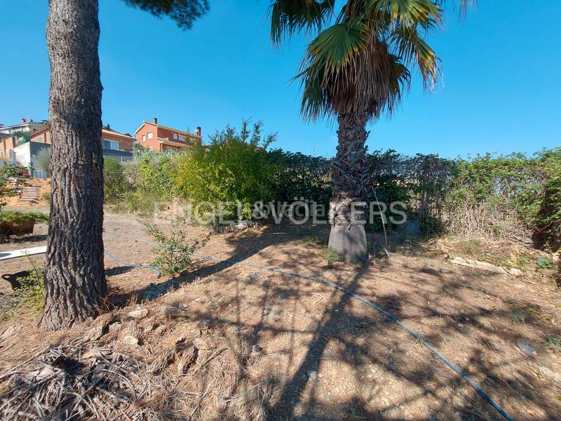 Foto b2667a8e-296a-4ba5-bd5a-5d3fe7179571. Wohngrundstück in Els Canons - Les Orioles - Can Paulet Sant Boi de Llobregat