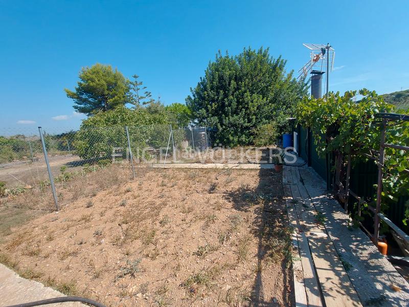 Foto d6da9e28-6de9-49ab-8e56-607c481a9727. Wohngrundstück in Els Canons - Les Orioles - Can Paulet Sant Boi de Llobregat