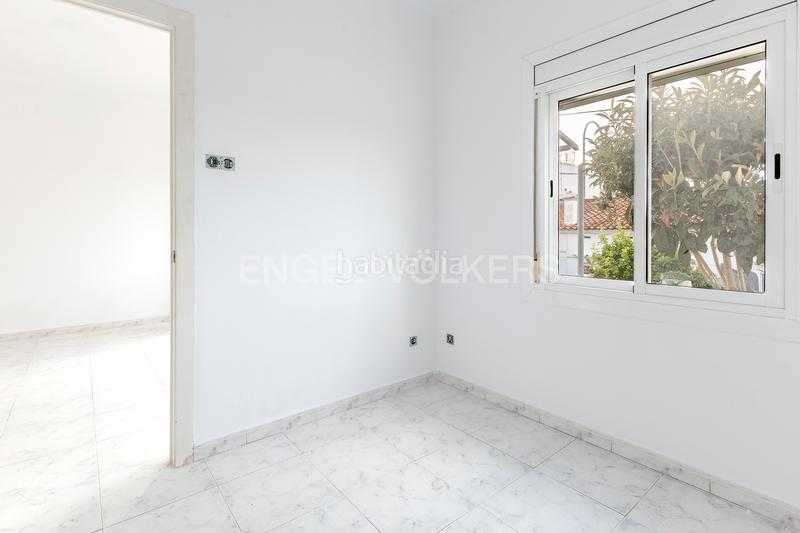 Foto e56f1b90-f357-4910-8e59-b34a861dfe28. Casa amb calefacció a Centre Masnou (El)