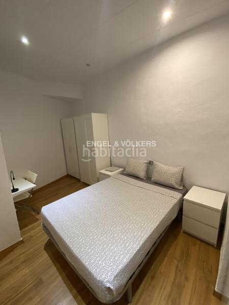 Foto 693700f6-cd01-4a40-87ed-8c99c2113994. Location appartement avec chauffage dans Raval Barcelona
