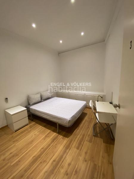 Foto 93745184-159b-4a2f-a17f-95719df09533. Rent apartment with heating in Raval Barcelona