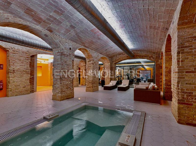Foto 3d10c840-0ca4-46b5-9ccd-7406478f9eb9. Pis amb calefacció piscina a Dreta de l´Eixample Barcelona