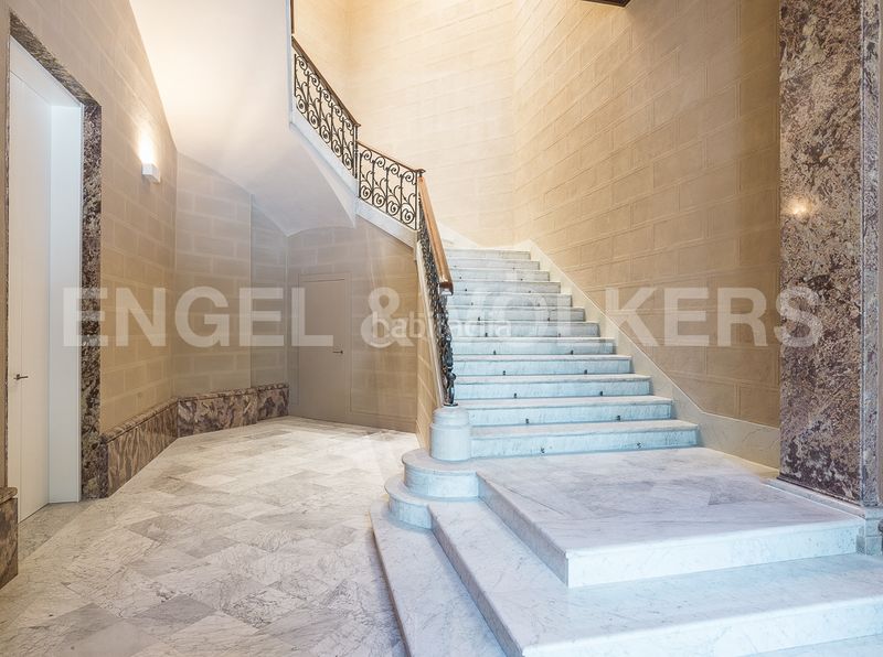 Foto cb7a9987-64eb-4d15-8e1c-d311cd7a5e35. Pis amb calefacció piscina a Dreta de l´Eixample Barcelona
