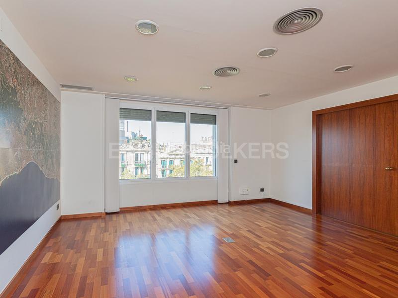 Foto 1d630728-0ab7-4f6a-bdbb-883a6792acc5. Miete appartement mit heizung in Vila de Gràcia Barcelona