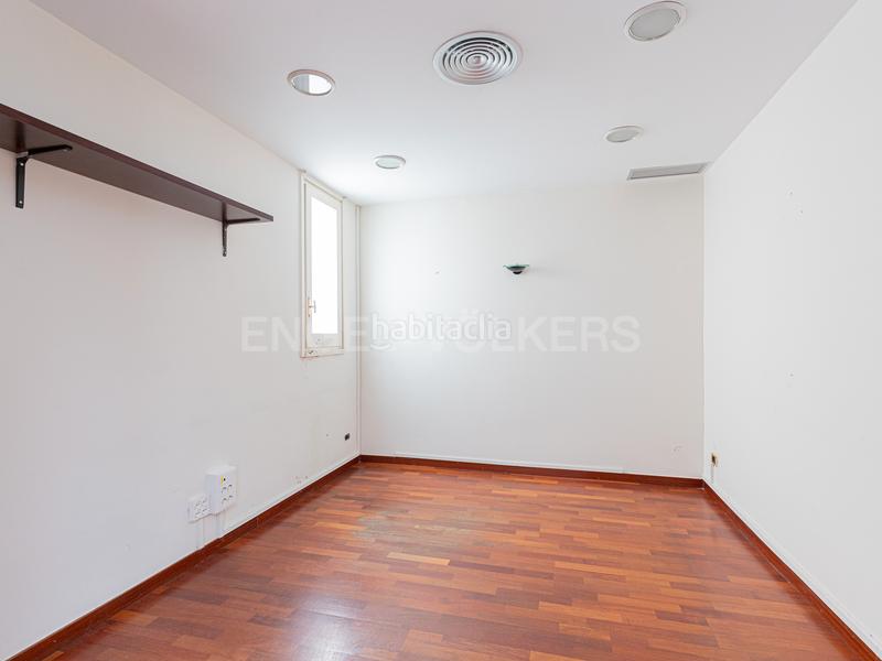 Foto 5da2089f-e837-4ba9-940b-c334de25f6d7. Miete appartement mit heizung in Vila de Gràcia Barcelona