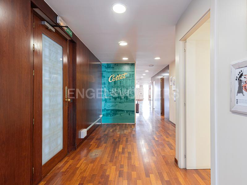 Foto 785c0ed8-7f43-489f-958d-ff05f39b9f51. Miete appartement mit heizung in Vila de Gràcia Barcelona