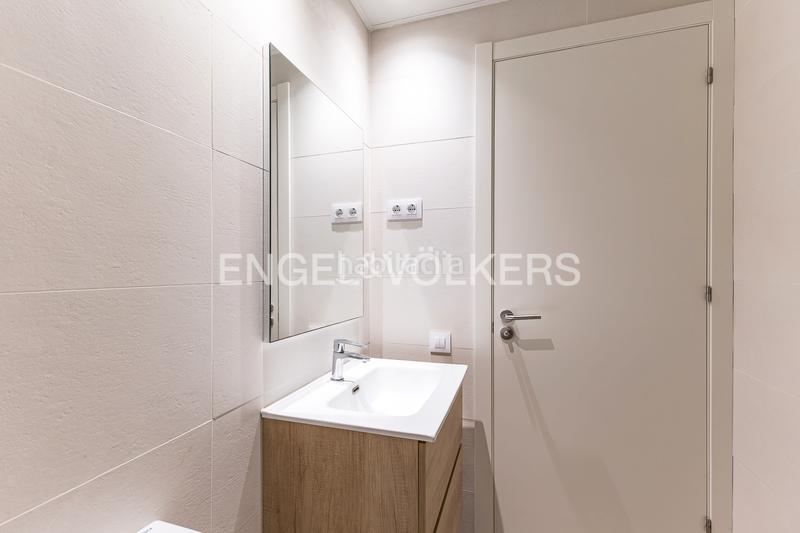 Foto 2be59554-b4ae-401f-aa27-34101d57a85f. Piccolo appartamento con riscaldamento in Putget - Farró Barcelona