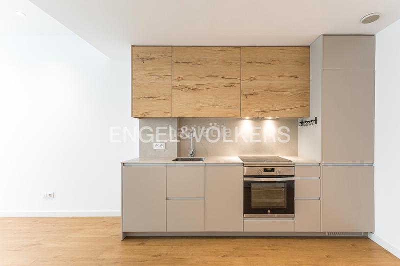 Foto 99d50a88-b76c-4f0b-94c1-5afdc027612b. Piccolo appartamento con riscaldamento in Putget - Farró Barcelona