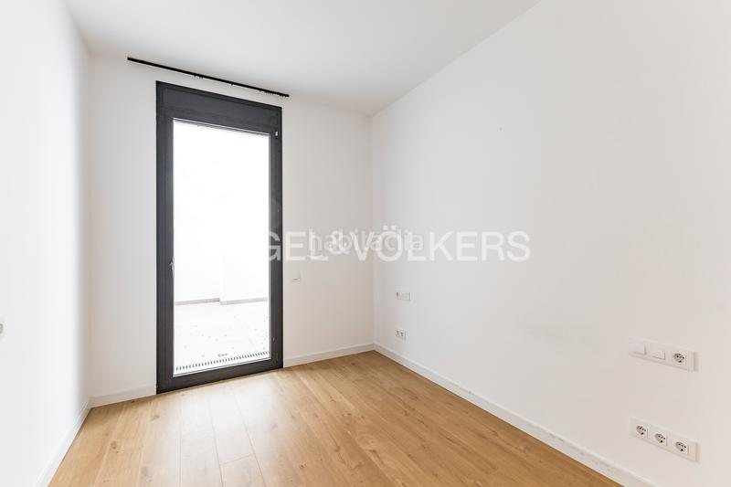 Foto c1405d53-d19e-453a-94a3-bcd4dc251422. Piccolo appartamento con riscaldamento in Putget - Farró Barcelona