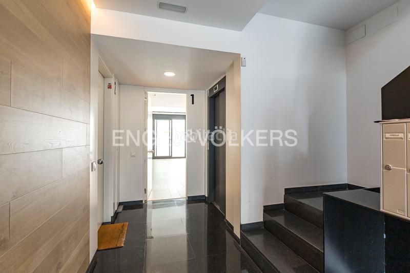 Foto da4fd89f-14eb-43c0-aa00-cde857de06b3. Piccolo appartamento con riscaldamento in Putget - Farró Barcelona