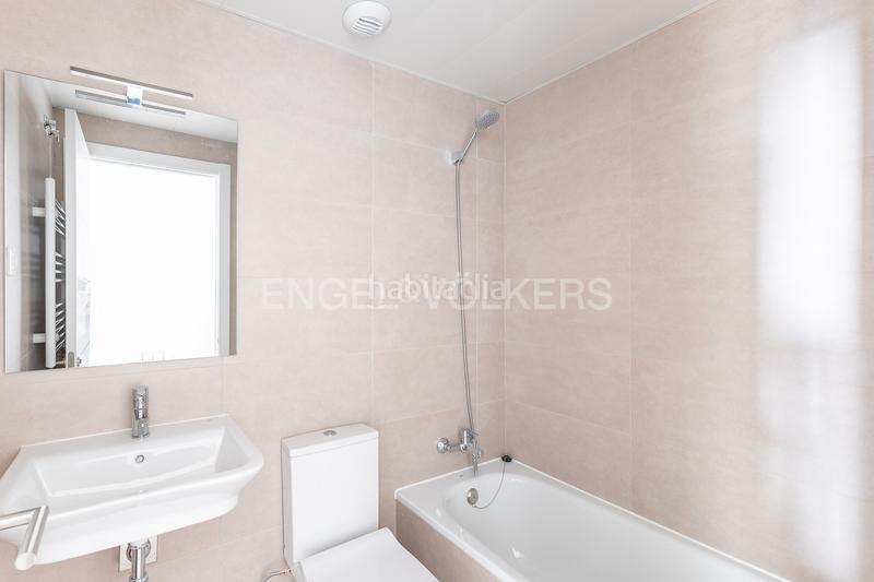 Foto 9736cd58-4693-41a5-b1b0-fd2569c00c1d. Lloguer apartament amb calefacció aparcament piscina a Mataró