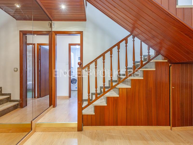 Foto 5aaafcd8-2e38-4b9e-aa2b-2b321db40308. Haus mit heizung parking pool in Mira-sol Sant Cugat del Vallès