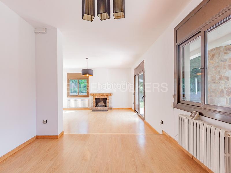 Foto b7d3519c-7985-4311-9bff-cb92bf421fb6. Haus mit heizung parking pool in Mira-sol Sant Cugat del Vallès