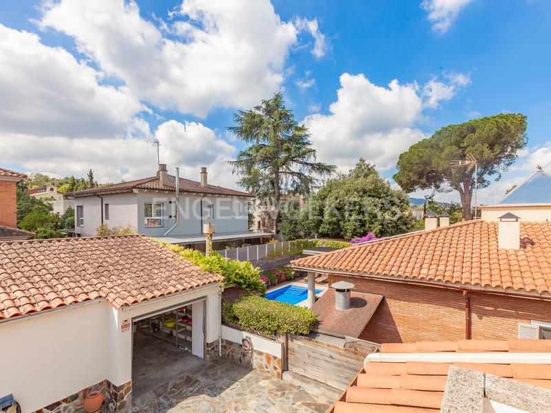 Foto c87fefa4-a95e-453f-98e3-5fb444761751. Haus mit heizung parking pool in Mira-sol Sant Cugat del Vallès