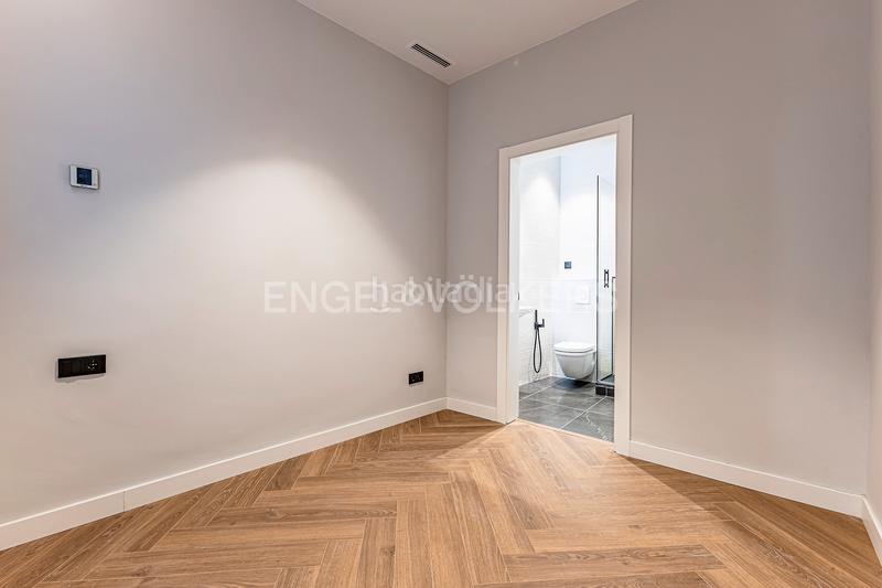 Foto 88f11899-0314-427f-ba08-6694c142821f. Appartement mit heizung in Dreta de l´Eixample Barcelona