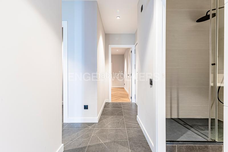 Foto a553bc2e-3941-4e96-b0b1-3414d8eeef4a. Appartement mit heizung in Dreta de l´Eixample Barcelona