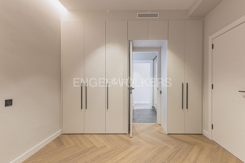 Foto 1d516c63-98c6-4fd0-8fd1-3bf9be8fb944. Pis amb calefacció a Dreta de l´Eixample Barcelona