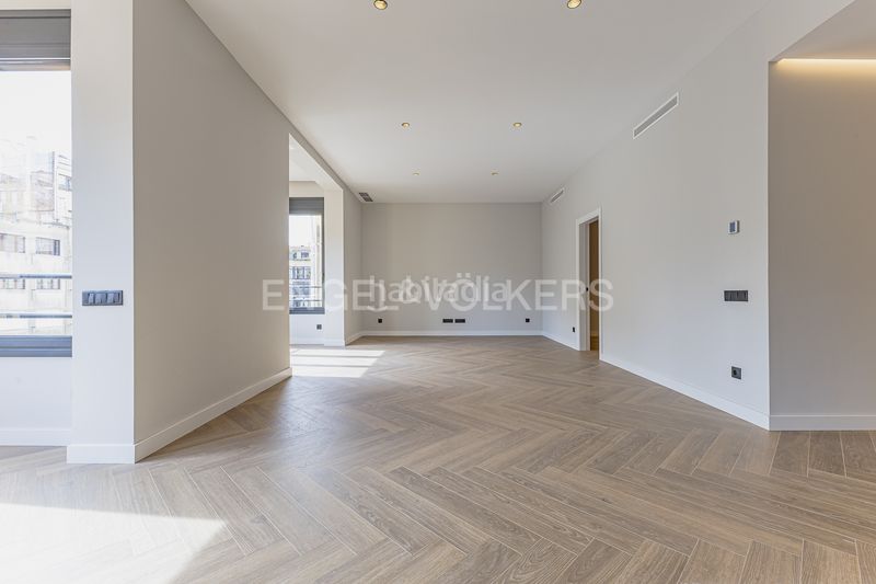 Foto a7305ea1-d870-4a04-a339-913be5091501. Pis amb calefacció a Dreta de l´Eixample Barcelona