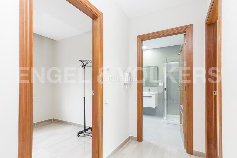 Foto 9ac54e56-2938-43cd-b6bb-34a151167ffe. Affitto casa con riscaldamento parcheggio piscina in Esplugues de Llobregat