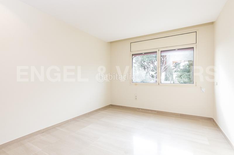 Foto acac97b0-b487-4db2-8532-004ad57f5dd2. Affitto casa con riscaldamento parcheggio piscina in Esplugues de Llobregat