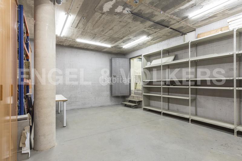 Foto 0b3601ed-b3b0-4152-bb4d-cf1aa7cc495b. Location maison avec chauffage parking piscine dans Esplugues de Llobregat