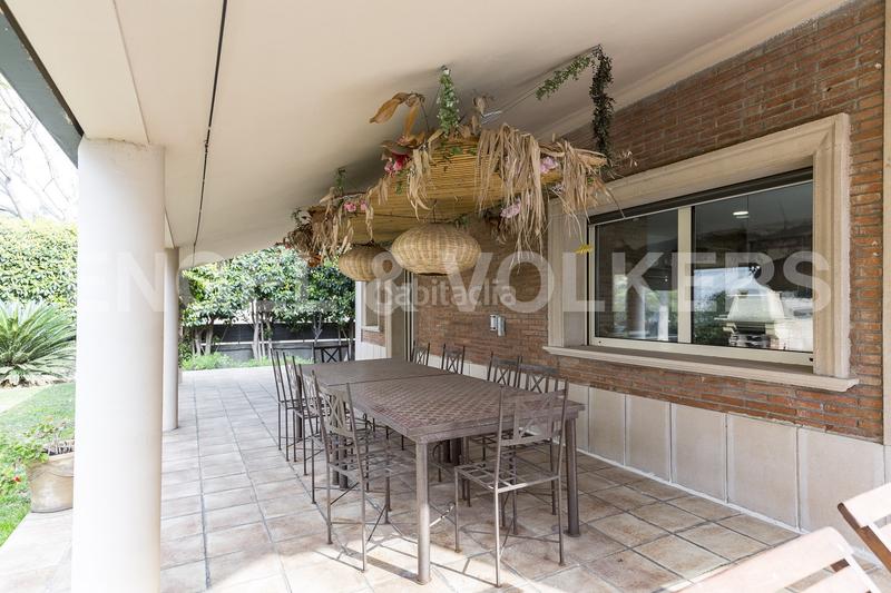 Foto a419b9ba-5e48-4232-90e9-54e128761129. Location maison avec chauffage parking piscine dans Esplugues de Llobregat