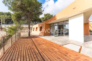 Maison à Canyelles. Casa ecológica de diseño en pleno garraf