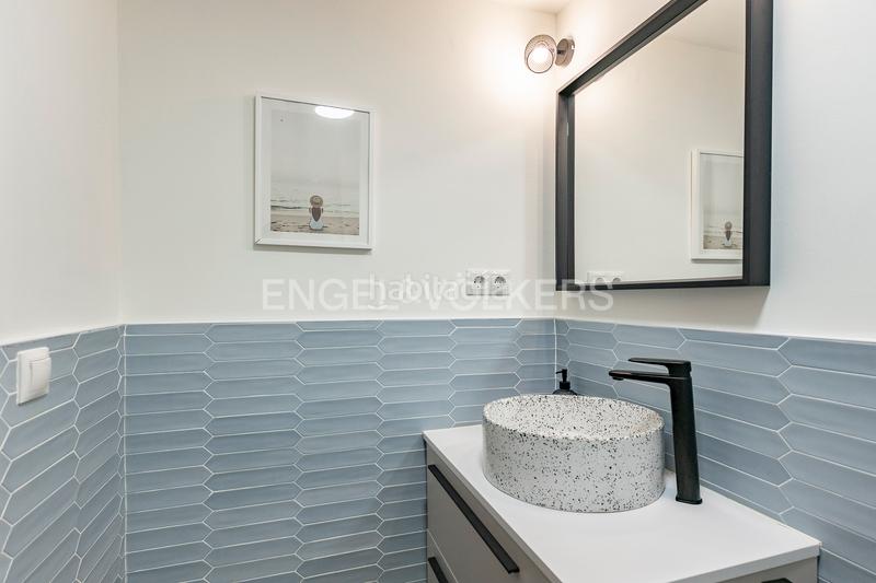 Foto 667f3751-58ae-412f-bda9-a6946ef9427a. Alquiler piso exclusiva vivienda familiar con acceso directo a la playa y vistas al mar en Tarragona