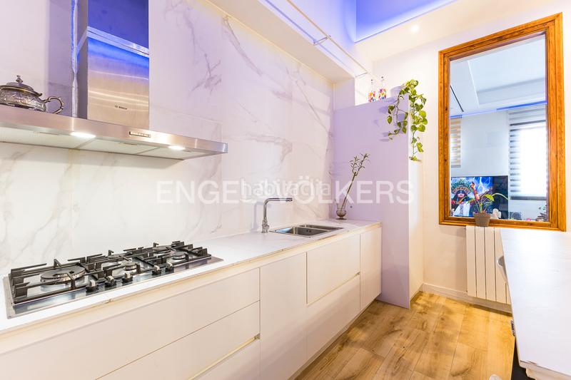 Foto 1c263674-b1b5-4771-bba9-47e814e29bc9. Casa amb calefacció a Barri de les Corts Barcelona