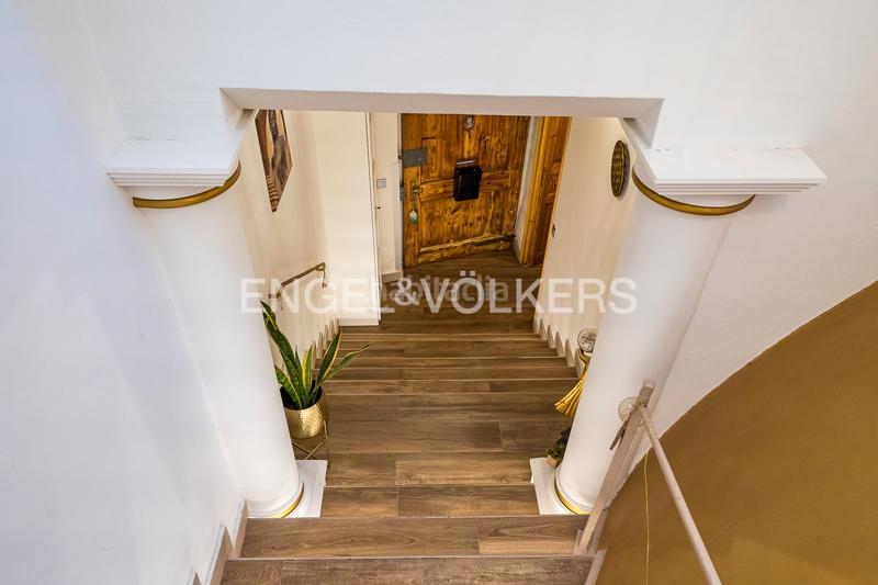 Foto 4b22e074-cf92-4848-9d52-bc057e8423d5. Casa amb calefacció a Barri de les Corts Barcelona