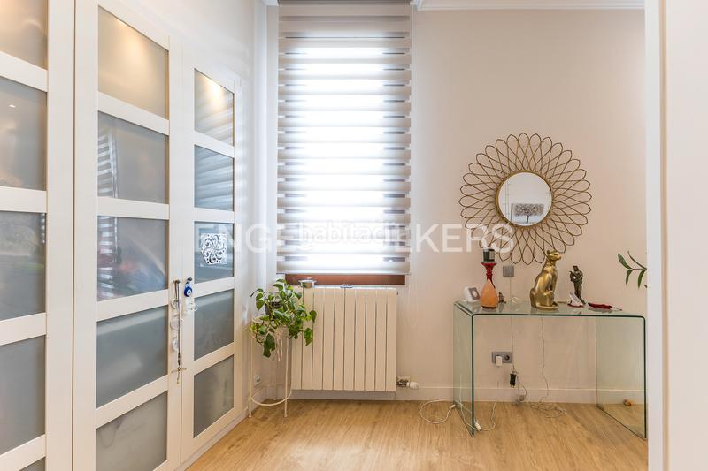 Foto 8961b51a-62cf-4265-ab2a-33c645249f2e. Casa amb calefacció a Barri de les Corts Barcelona