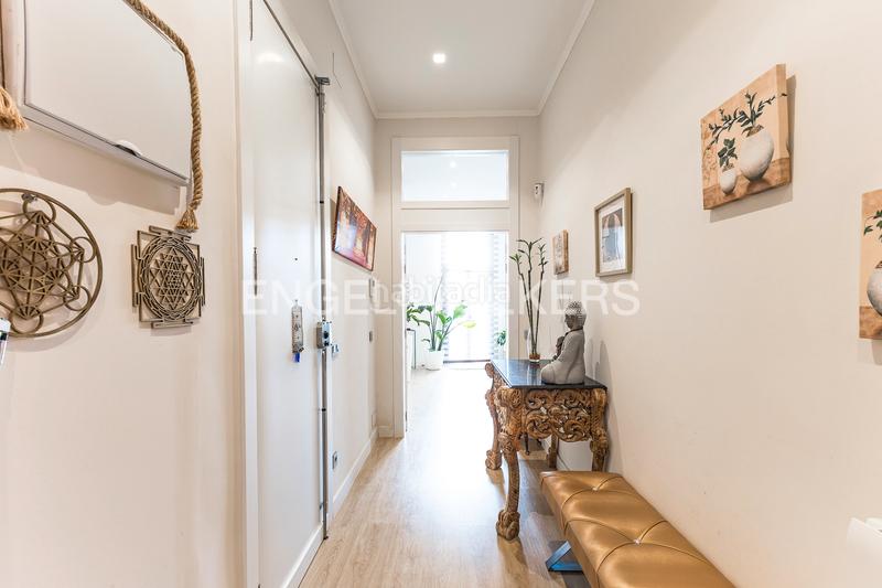 Foto f0f13cc1-6d5b-43d0-a92d-c287178aa2c0. Casa amb calefacció a Barri de les Corts Barcelona