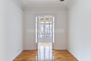 Location Appartement à Dreta de l´Eixample. Maravilloso piso reformado en eixample  temporal