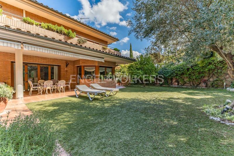 Foto 223aed9d-5602-4d69-8372-521e7300bbf3. Affitto casa con riscaldamento parcheggio piscina in Sant Cugat del Vallès