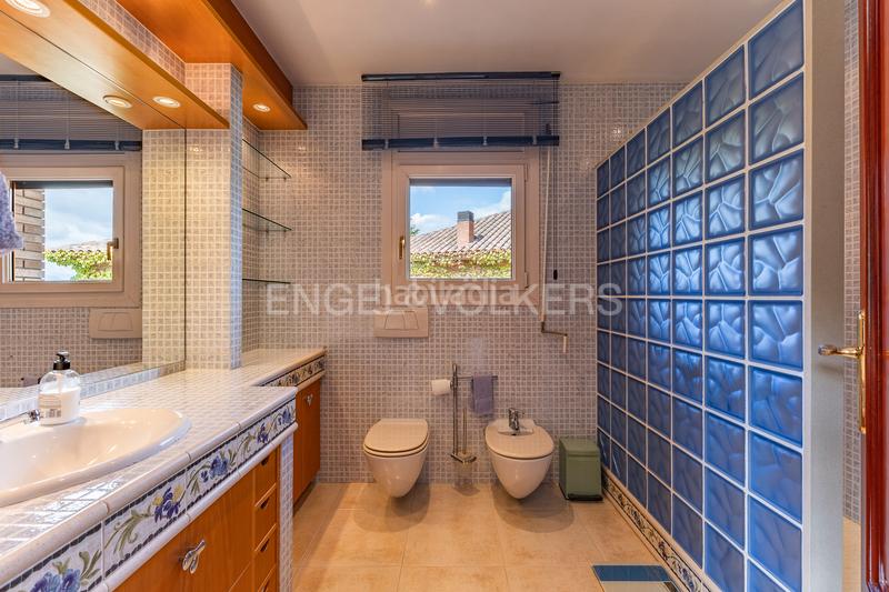 Foto 233c1e9f-8747-4b91-8063-29907af0654a. Affitto casa con riscaldamento parcheggio piscina in Sant Cugat del Vallès