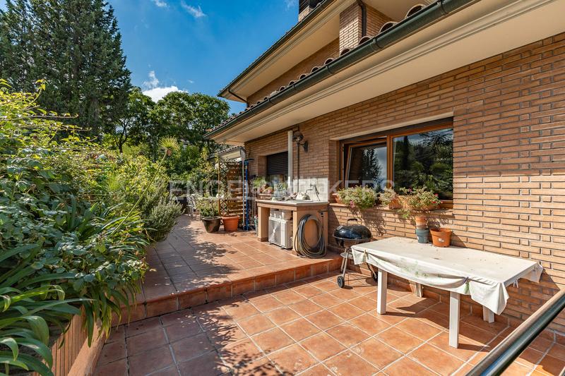 Foto 5ac4d61a-f042-4b8f-b88c-eb4e04f028e1. Affitto casa con riscaldamento parcheggio piscina in Sant Cugat del Vallès