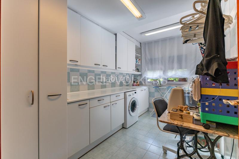 Foto b655c359-64ae-4dc4-92c5-d3c62dec9e10. Affitto casa con riscaldamento parcheggio piscina in Sant Cugat del Vallès