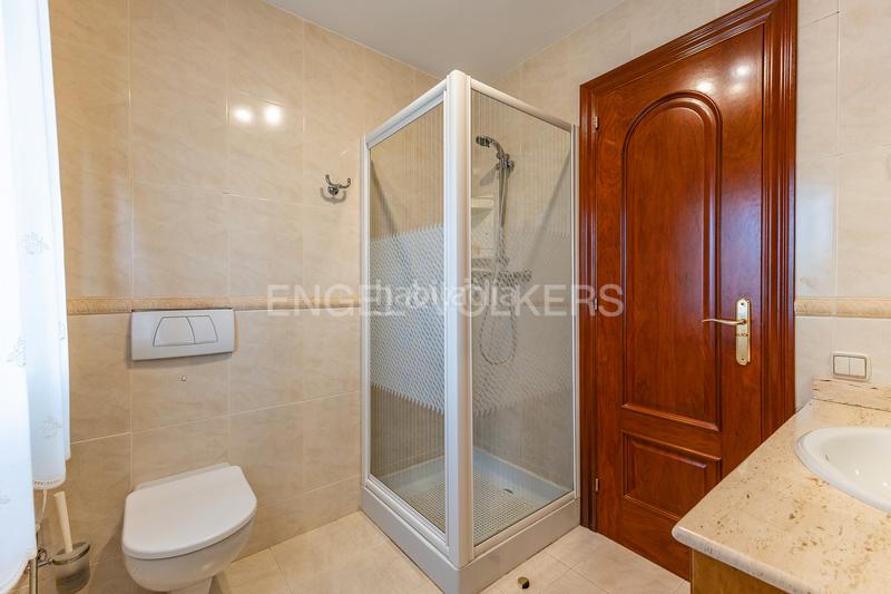 Foto b7adb1d4-1328-448b-9c2b-afb63a27af07. Affitto casa con riscaldamento parcheggio piscina in Sant Cugat del Vallès