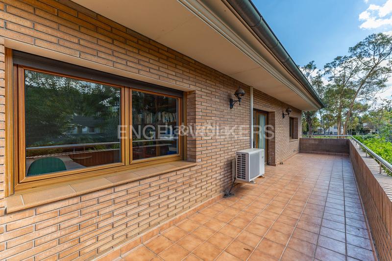 Foto ed6219c0-b622-4a2a-9fd6-3202958f27b5. Affitto casa con riscaldamento parcheggio piscina in Sant Cugat del Vallès