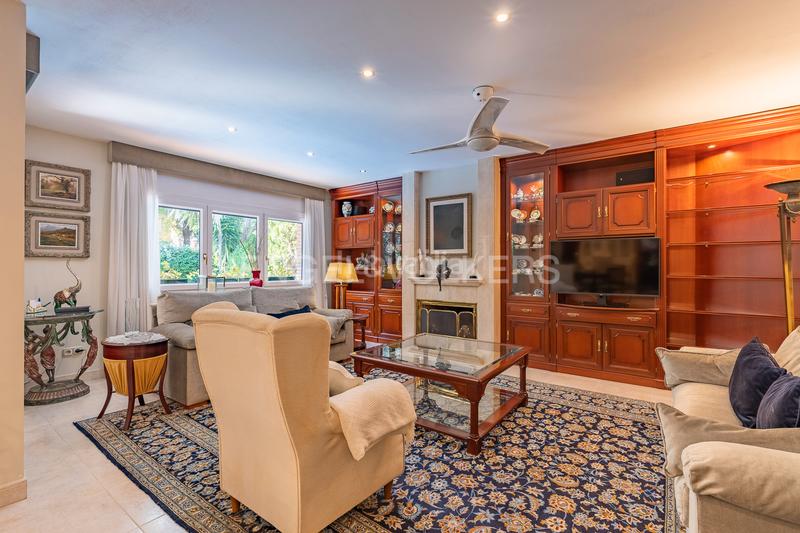 Foto 1d289909-7874-4008-a384-1bd447136fed. Alquiler casa fantástica casa unifamiliar en Arxiu en Sant Cugat del Vallès