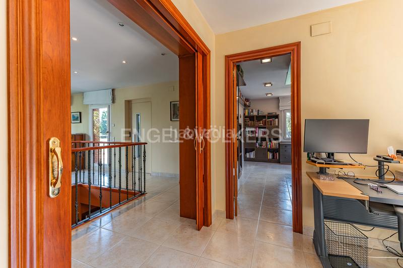 Foto 2798183b-cfbf-4b50-85d6-f8535d6956e6. Location maison avec chauffage parking piscine dans Sant Cugat del Vallès