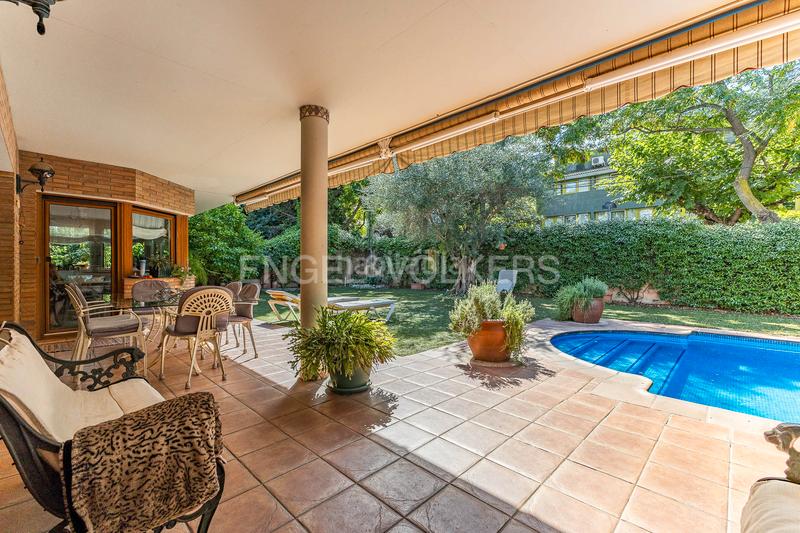 Foto e9e809f4-3f1c-44f4-a401-15358000b364. Location maison avec chauffage parking piscine dans Sant Cugat del Vallès