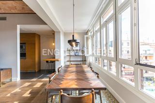 Apartament a L´Antiga Esquerra de l´Eixample. Exclusivo apartamento de lujo alto y soleado en finca regia reha